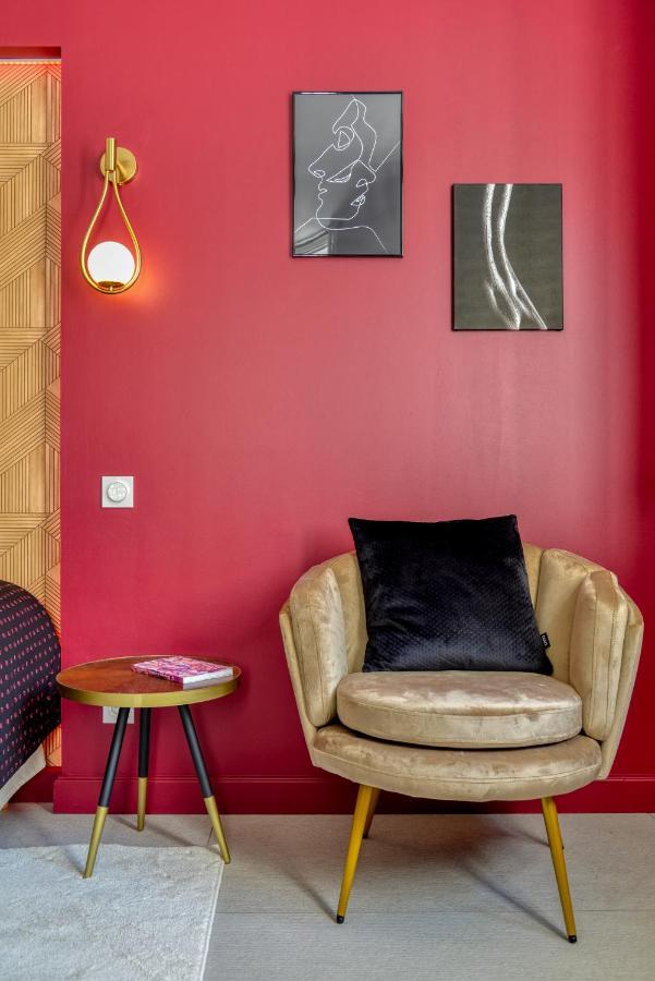 Les Gites De Laure - O Lit Divin, Instant De Volupte, Balneo Sauna, Climatisation, Netflix, 160M De La Cite Medievale การ์กาซอน ภายนอก รูปภาพ