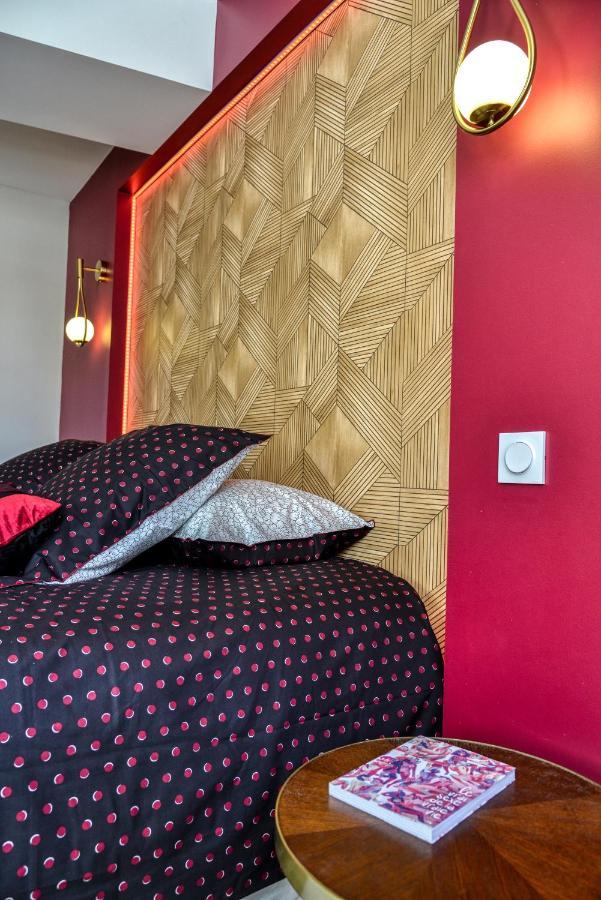 Les Gites De Laure - O Lit Divin, Instant De Volupte, Balneo Sauna, Climatisation, Netflix, 160M De La Cite Medievale การ์กาซอน ภายนอก รูปภาพ
